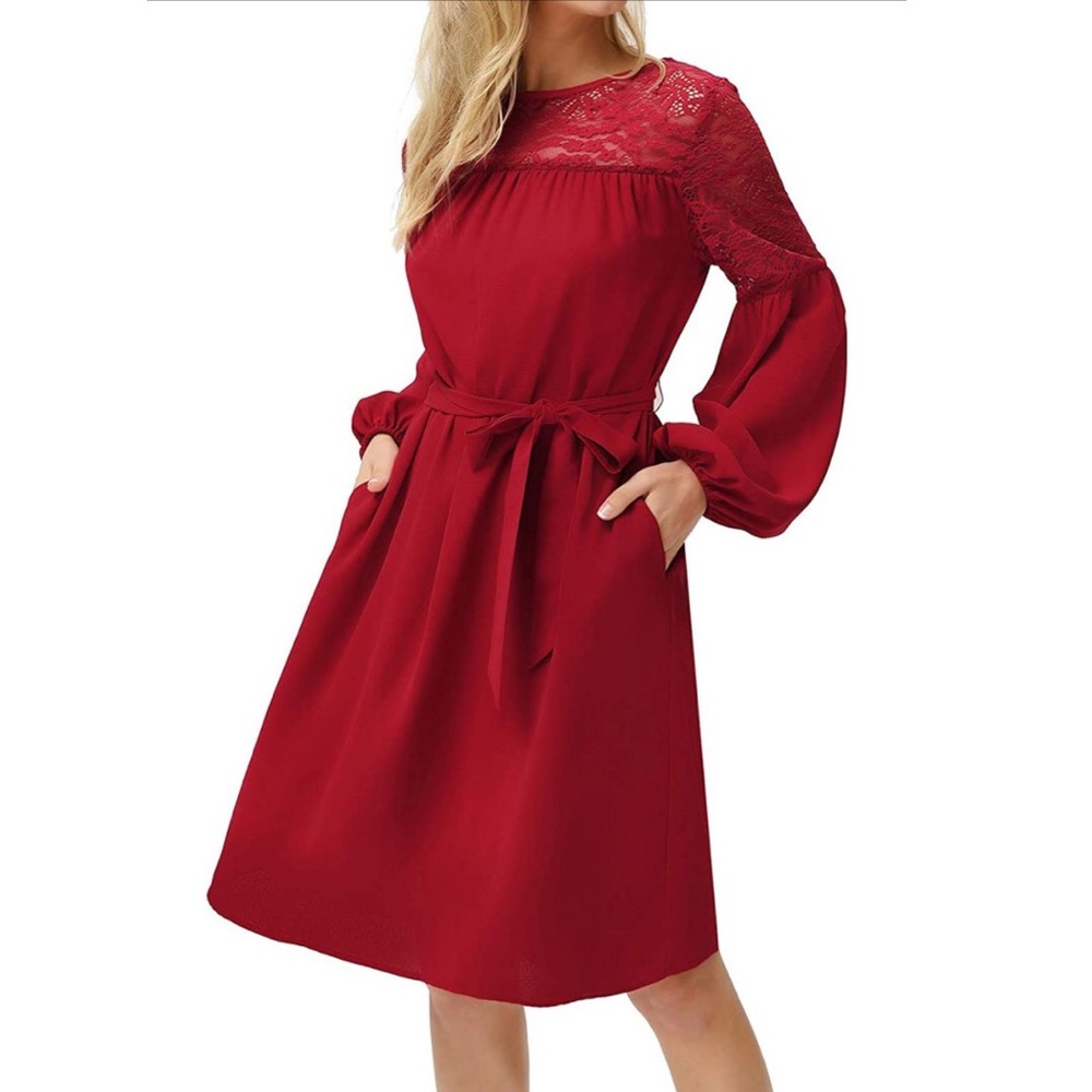 NWT Pleated Lace Top Dress